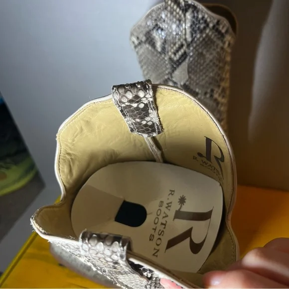 R. Watson Women's Python Skin Cowboy Boots size 8 - Picture 4 of 7